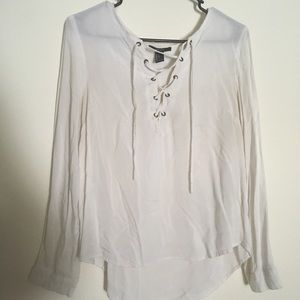 Lace-up “pirate” long sleeve